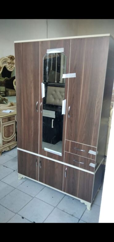 Dolablar: Yeni, Açılan, 3 qapılı Düz dolab, Qarderob, paltar dolabı, Azərbaycan -da lalafo.az — 15 Dolablar: Yeni, Açılan, 3 qapılı Düz dolab, Qarderob, paltar dolabı, Azərbaycan — 15