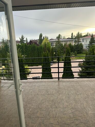 Продажа домов: Таунхаус, 210 м², 5 комнат, Агентство недвижимости, Косметический ремонт at lalafo.kg — 19 Продажа домов: Таунхаус, 210 м², 5 комнат, Агентство недвижимости, Косметический ремонт — 19