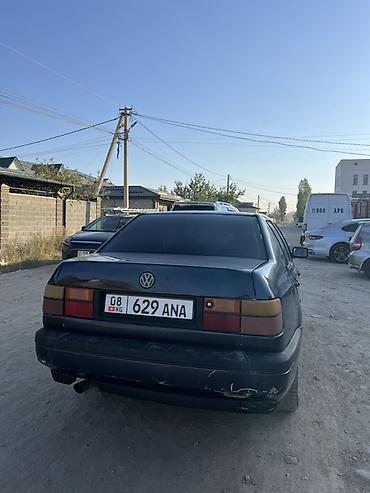 купить вента: Volkswagen Vento: 1993 г., 1.8 л, Механика, Бензин, Седан — 3