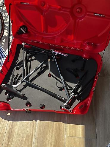 Чемоданы: Жёсткий чехол для перевозки велосипеда BikeBox Alan (красный) - — 6
