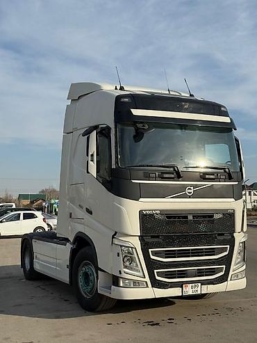 Тягачи: Тягач, Volvo, 2016 г., Тентованный — 2