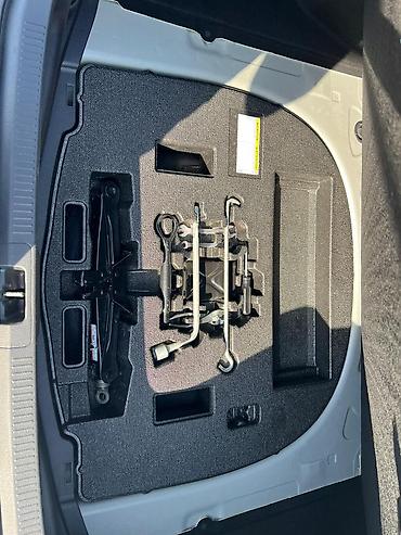 Toyota: Toyota Camry: 2018 г., 2.5 л, Автомат, Бензин, Седан — 10