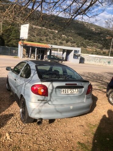 Renault Megane: 1.4 l | 2000 year | 250000 km. Coupe/Sports