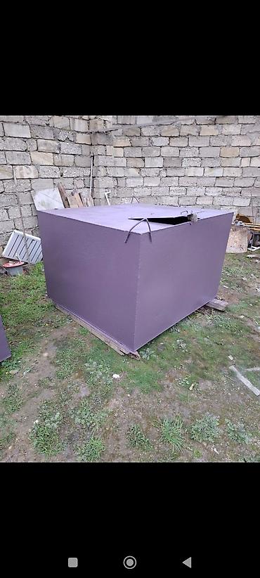 Baklar və çənlər: Bak, Metal, Ödənişli çatdırılma — 13