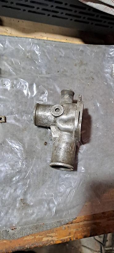 Автозапчасти: Топливные насосы механические для карбюраторных двигателей 1-от — 10