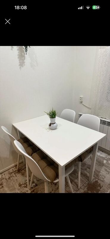 купить компьютерный стол бу: Masa desti. 220azn. 4 stulla. yaxsi veziyyetde ünvan