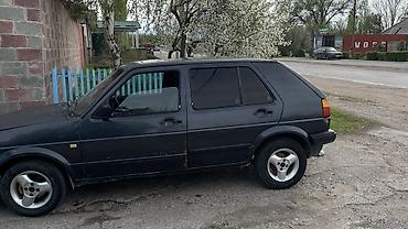 Volkswagen: Volkswagen Golf: 1988 г., 1.8 л, Механика, Бензин, Хэтчбэк — 3
