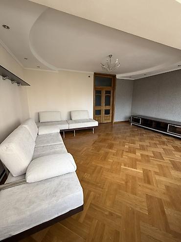 столовой: 4 комнаты, 148 м², Золотой квадрат Элитка, 4 этаж — 4