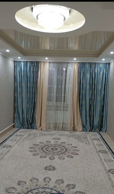 продаю дом село ак жол: Дом, 200 м², 5 комнат, Агентство недвижимости, Евроремонт