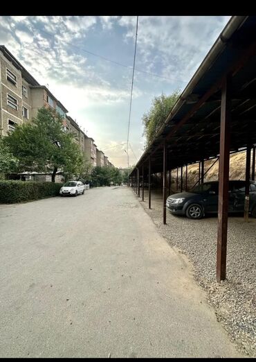 квартира бишкек аренда долгосрочно 1 комнатную: 2 комнаты, 50 м², 105 серия, 3 этаж, Косметический ремонт