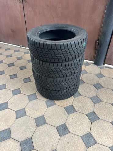 Шины: Шины 215 / 60 / R 16, Зима, Б/у, Комплект, Легковые, Япония, GoodYear — 1