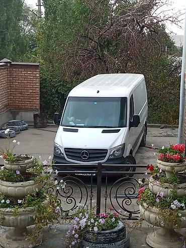 Легкий грузовик, Mercedes-Benz, 3 т, Б/у at lalafo.kg Легкий грузовик, Mercedes-Benz, 3 т, Б/у