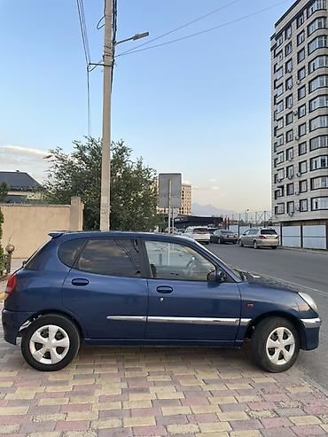 initial d: Daihatsu Sirion: 2003 г., 1 л, Автомат, Бензин, Хэтчбэк — 10