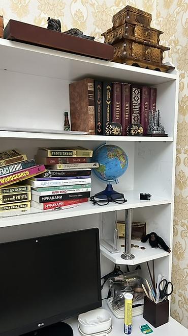 полка настольная: Компьютерный стол, Б/у, С полками — 5
