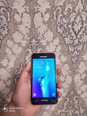 samsung tab 10: Samsung Galaxy J1 2016, 8 GB, rəng - Qara, Sensor, İki sim kartlı