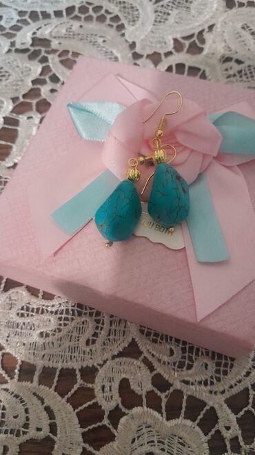 Zərgərlik dəstləri: Dəstə daxildir: Sırğa — 6