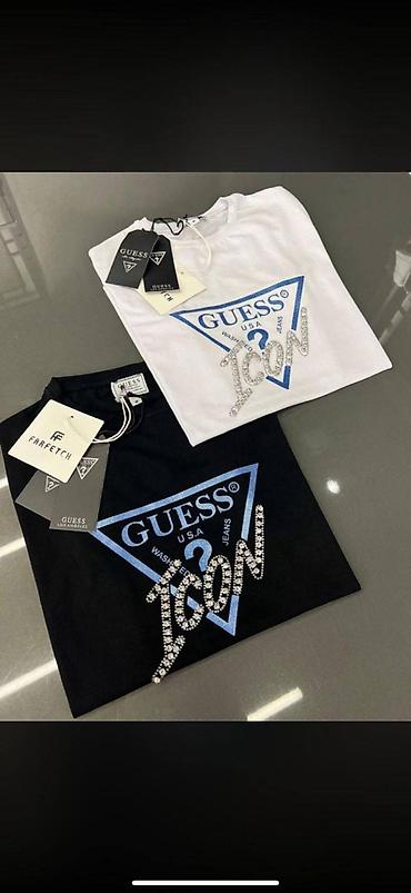 Majice kratkih rukava: Ženske majice S,M,L,XL,XXL veličine 1 komad 2100 din 2 komada 3000 — 2