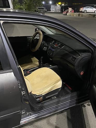 Mitsubishi: Mitsubishi Lancer: 2005 г., 1.6 л, Механика, Бензин, Седан — 9
