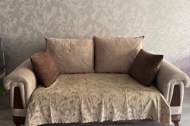 Künc divan