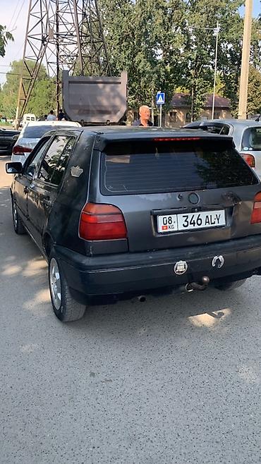 z max: Volkswagen Golf: 1992 г., 1.8 л, Механика, Бензин, Седан — 1