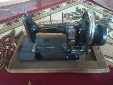 Qədim tikiş maşınları: ZİNGER birinci buraxilişdi .nenemin nenesinden qalmadır tam — 7