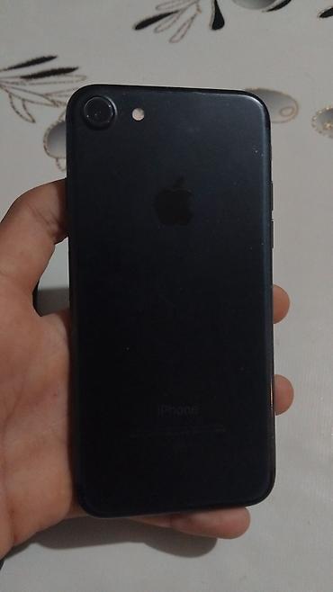 Apple iPhone: IPhone 7, 128 GB, Qara, Barmaq izi — 3