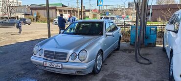 Mercedes-Benz: Mercedes-Benz E 200: 1999 г., 2 л, Автомат, Газ, Седан