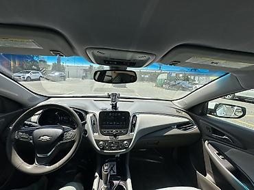 Chevrolet: Chevrolet Malibu: 1.5 l | 2018 il 185900 km Sedan — 10