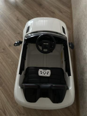 oturacagi: Uşaq elektro avtomobili – Land Rover Range Rover Evoque stili, ağ rəng — 2