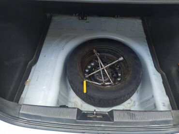 Chevrolet: Chevrolet Aveo: 1.6 l | 2012 il 169184 km Sedan — 5