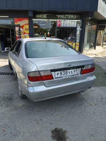 коврик на панель авто: Nissan Primera: 1997 г., 2 л, Автомат, Бензин, Седан