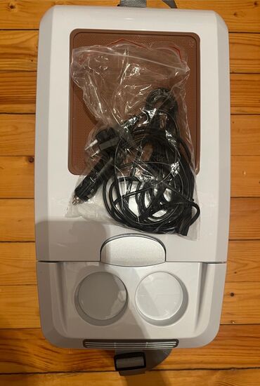 Avtomobil üçün soyuducular: Avto üçün soyuducu, Cooler & Warmer, Prikurivateldən, Plastik -da lalafo.az — 3 Avtomobil üçün soyuducular: Avto üçün soyuducu, Cooler & Warmer, Prikurivateldən, Plastik — 3