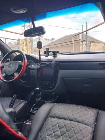 daewo: Daewoo Gentra: 1.5 l | 2014 il Sedan