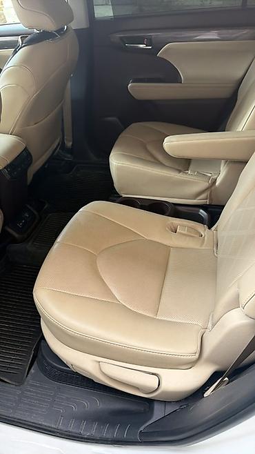 highland: Toyota Highlander: 2021 г., 2.5 л, Автомат, Гибрид, Кроссовер — 9