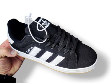 wintro patike: Adidas Capus patike crne Novo Brojevi 36 do 46 Sa kutijom fb Moja