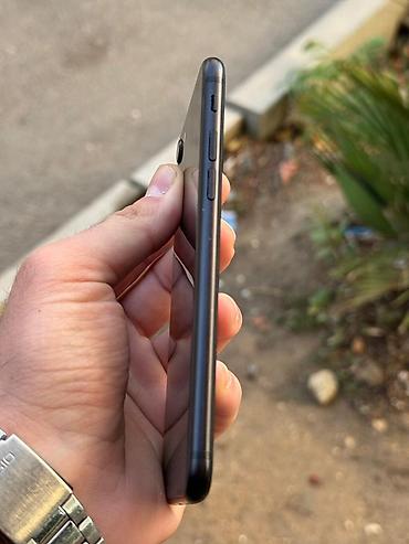ayfon se: IPhone SE 2020, Qara, Barmaq izi — 5
