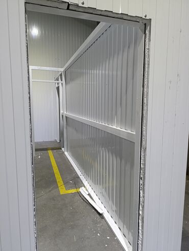 Фасадные сэндвич панели: Сэндвич‑панели с утеплителем (пенополистирол) Описание: - Трёхслойные — 19