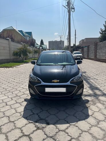 возможен обмен на дом: Chevrolet Spark: 2021 г., 1 л, Автомат, Бензин, Хэтчбэк