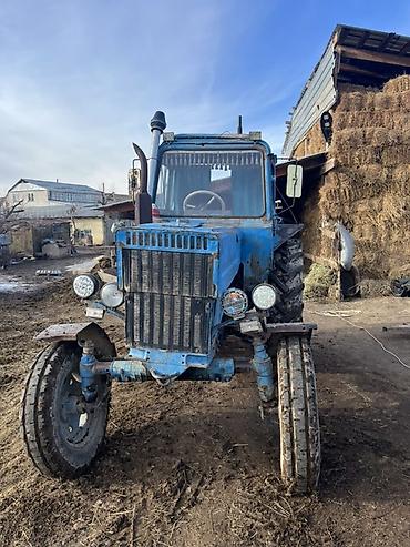 Тракторы МТЗ (Беларус): Модель: Другие тракторы МТЗ, Б/у, 1990 г., Трактор с другими агрегатами — 2