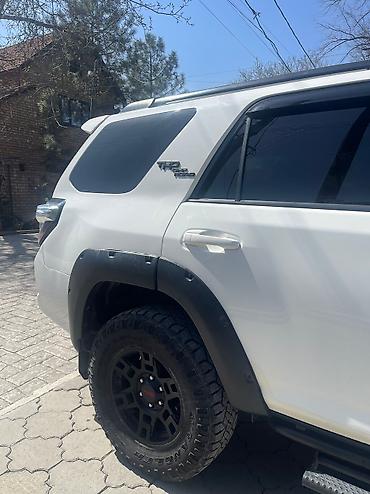 Toyota: Toyota 4Runner: 2019 г., 4 л, Автомат, Бензин, Внедорожник — 4