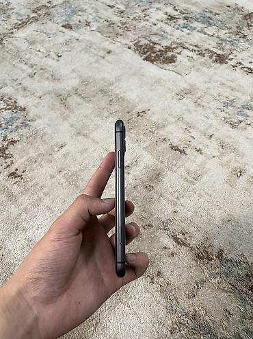 Apple iPhone: IPhone 11, Б/у, 64 ГБ, Черный, Защитное стекло, Чехол, Кабель, 73 % — 8