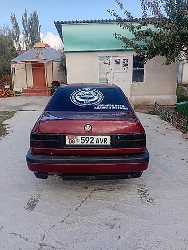 ford focus 1: Volkswagen Vento: 1992 г., Седан — 4