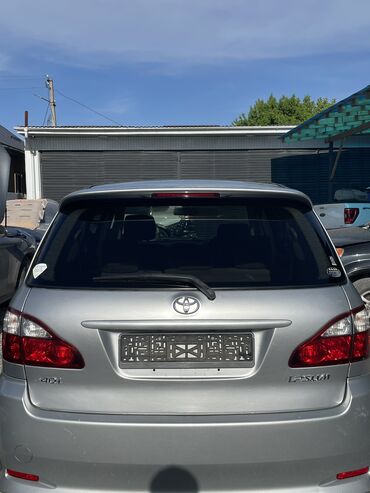 Крышки багажника и комплектующие: Крышка багажника Toyota, 2004 г., Б/у, Оригинал