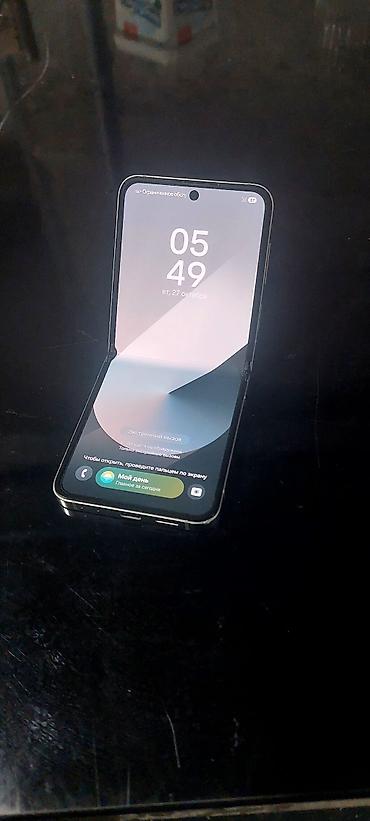 z fold 4: Samsung Galaxy Z Flip 6, 256 GB, rəng - Boz, İki sim kartlı — 6