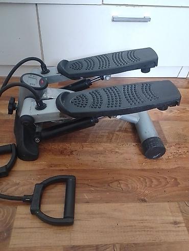 Ostale sprave za vežbanje: Steper je potpuno ispravan osim displeja za merenje minuta koji nerad! — 7