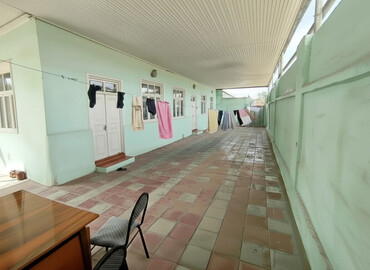 Həyət evləri və villaların satışı: 4 otaqlı, 100 kv. m, Kredit yoxdur, Orta təmir — 1