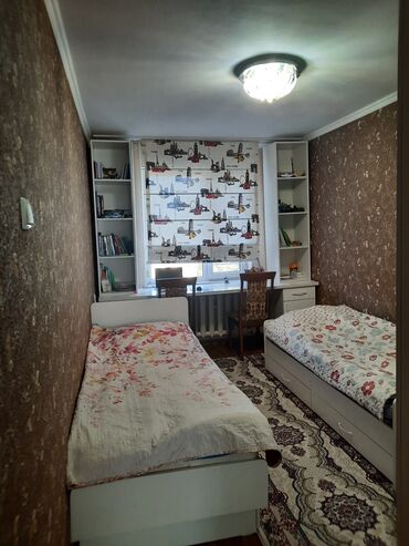продажа квартир трёхкомнатных: 3 бөлмө, 64 кв. м, 104-серия, 3 кабат, Косметикалык ремонт