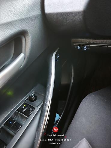 byd e2 2025: Toyota Levin: 2021 г., 1.8 л, Вариатор, Гибрид, Седан — 9