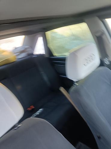 Audi: Audi 100: 1993 г., 2 л, Механика, Бензин, Седан — 3