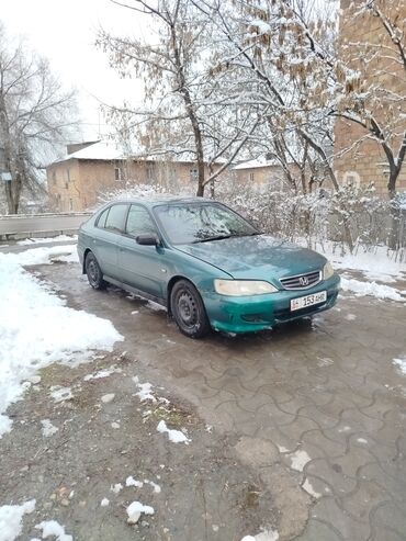 Honda: Honda Accord: 2002 г., 2 л, Автомат, Бензин, Хэтчбэк